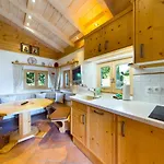 Tiny-Chalet
