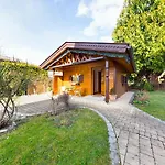 Tiny-Chalet